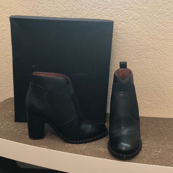 Marc by Marc Jacobs Women's Chelsea Ankle Boot - Picture 1 of 8